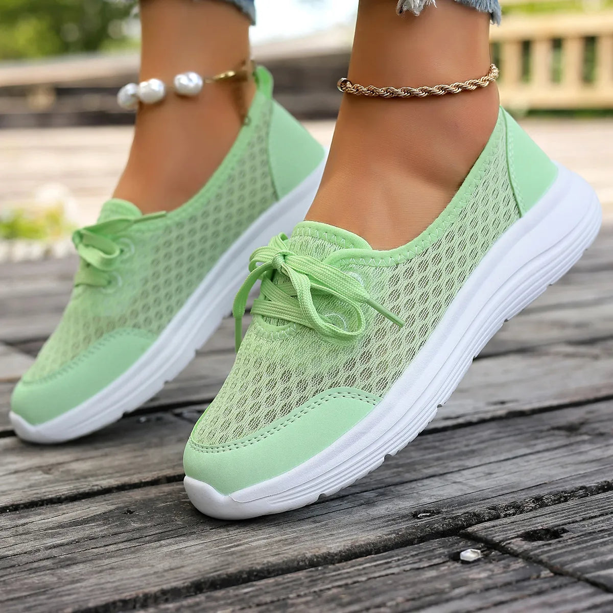 Breathable Mesh Sneakers Green
