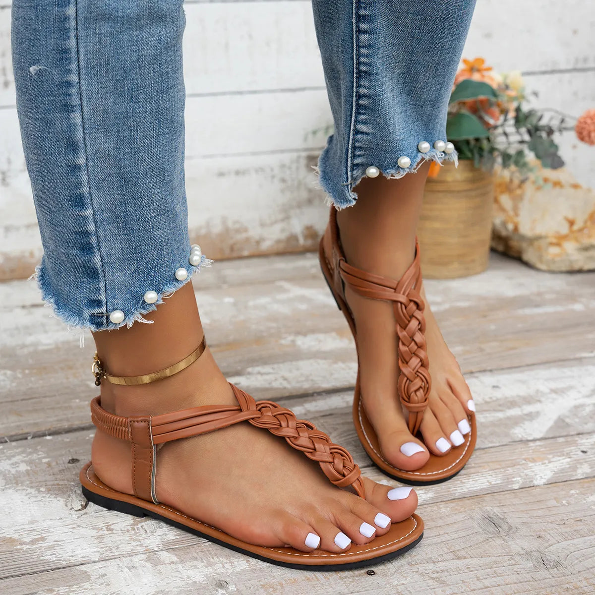 Toe Post Flats Sandals