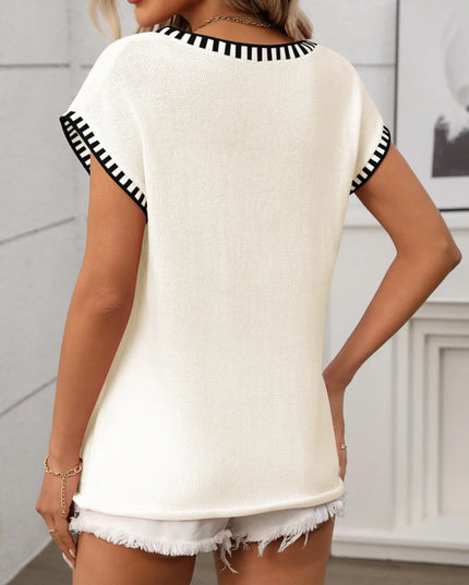 Contrast Trim V-Neck Short Sleeve Knit Top