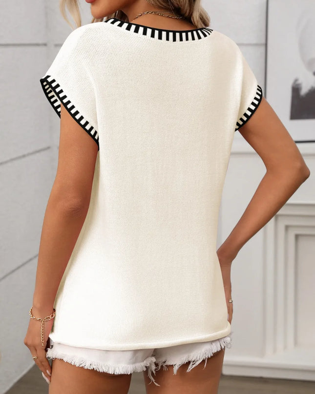 Contrast Trim V-Neck Short Sleeve Knit Top