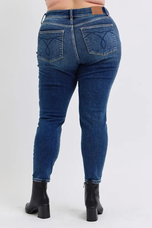Judy Blue Full Size Run Mid-Rise Waist Skinny Jeans with Thermal Lining