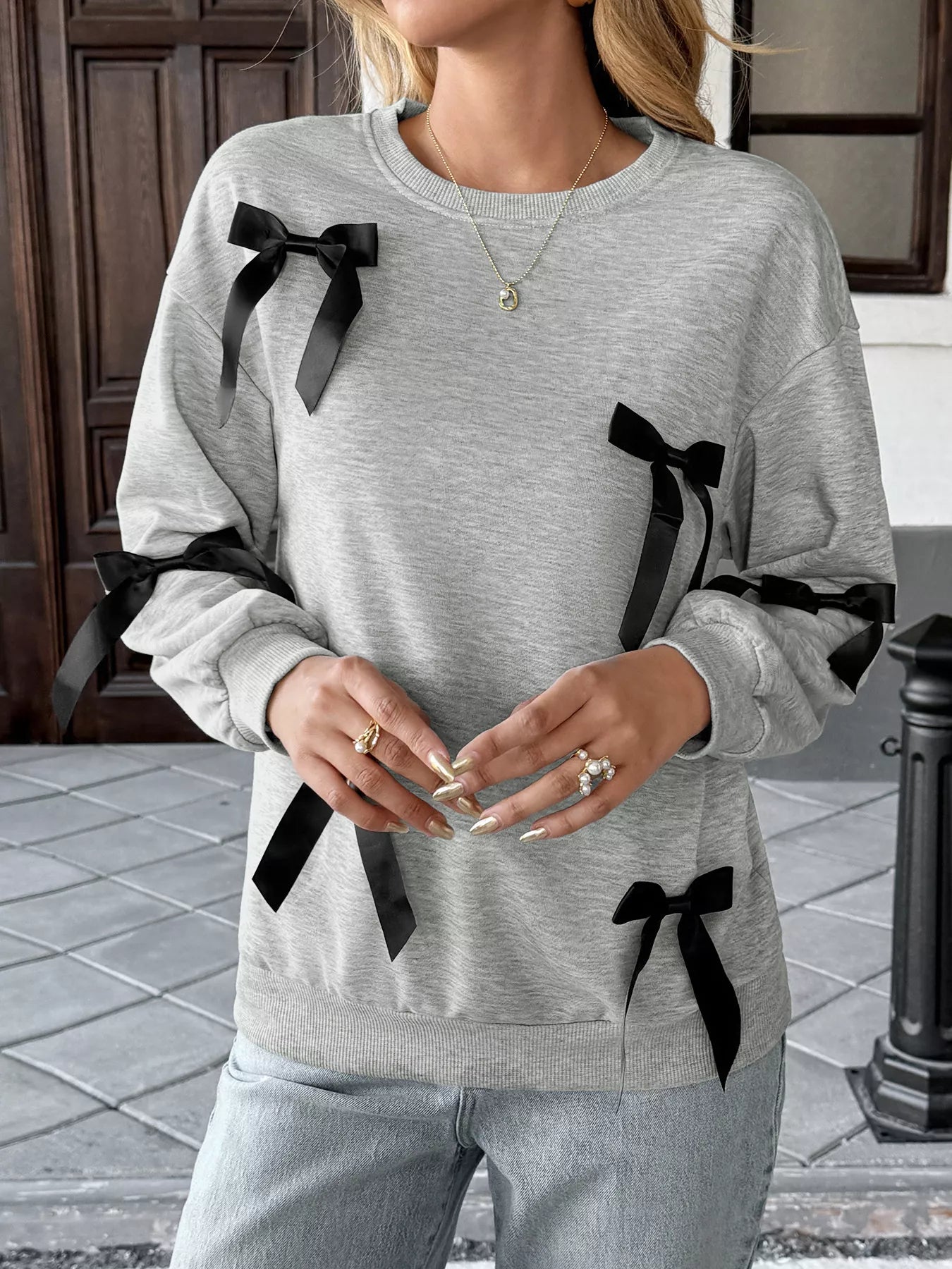 Bow Detail Round Neck Sweatshirt