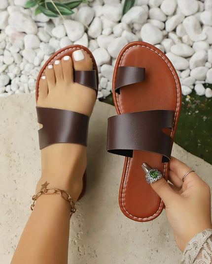 Toe Loop Flat Sandals