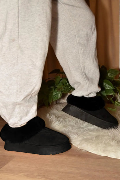 WILD DIVA Faux-Fur Platform Slip On Booties Black