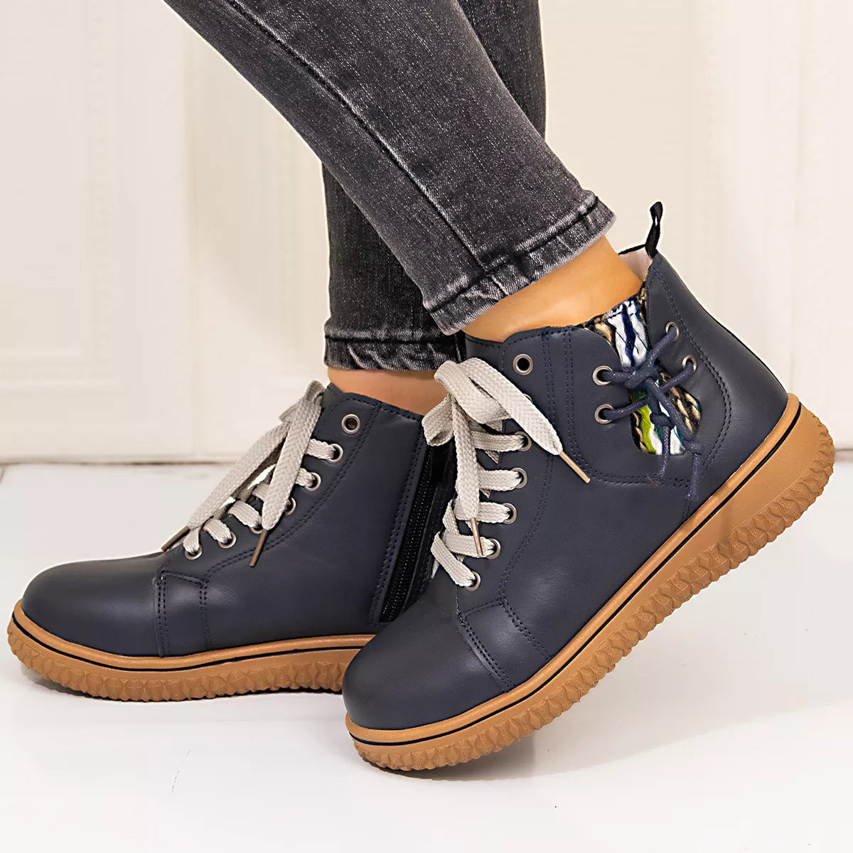 Round Toe Platform Boots