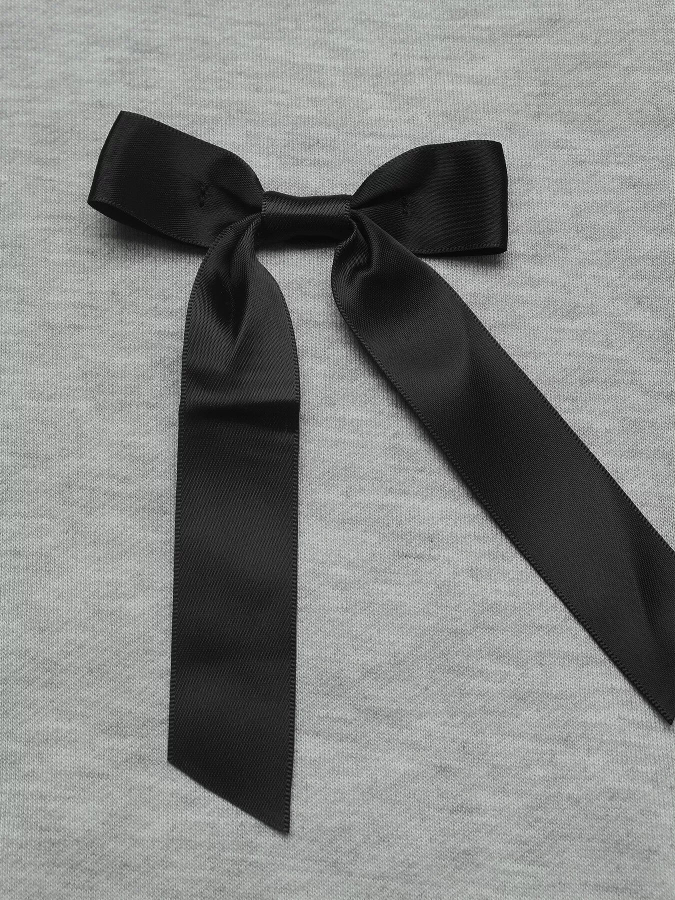 Bow Detail Round Neck Sweatshirt