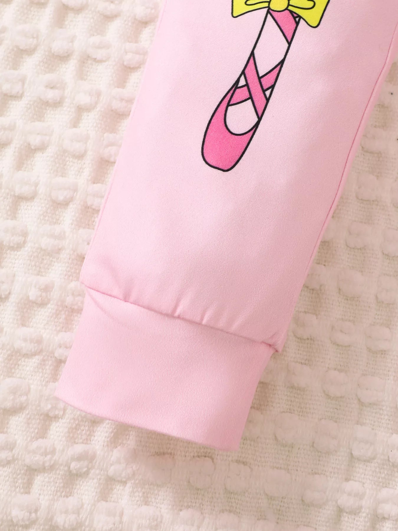 Children's Graphic Long Sleeve Top and Pants Set