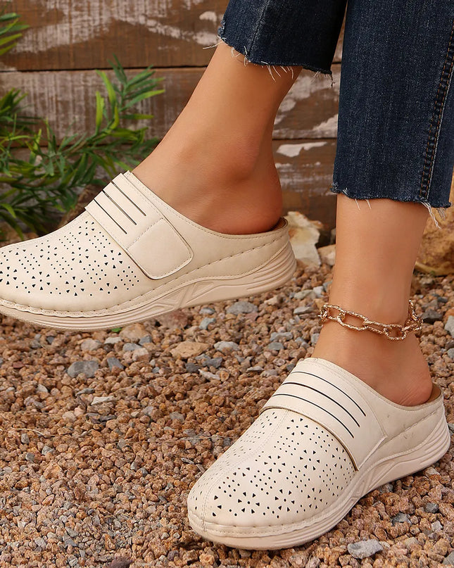 Round Toe Wedge Sandals