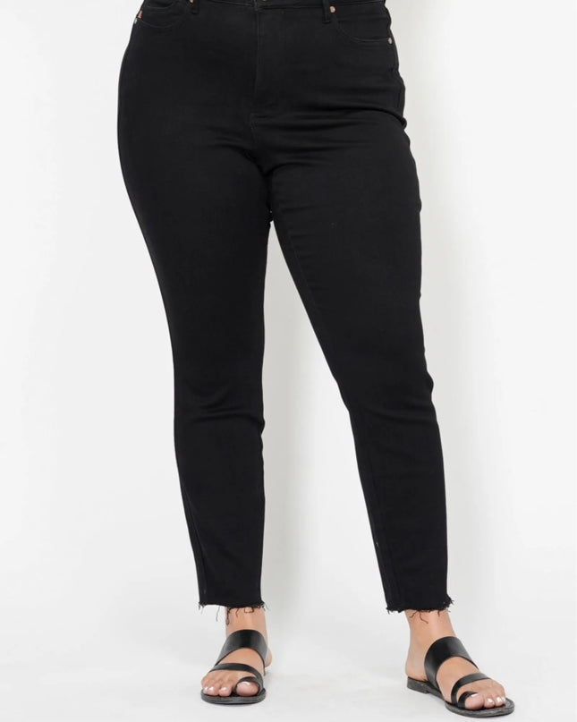 Judy Blue Full Size High Waisted Tummy Control Shield Pockets Skinny Jeans Plus Size