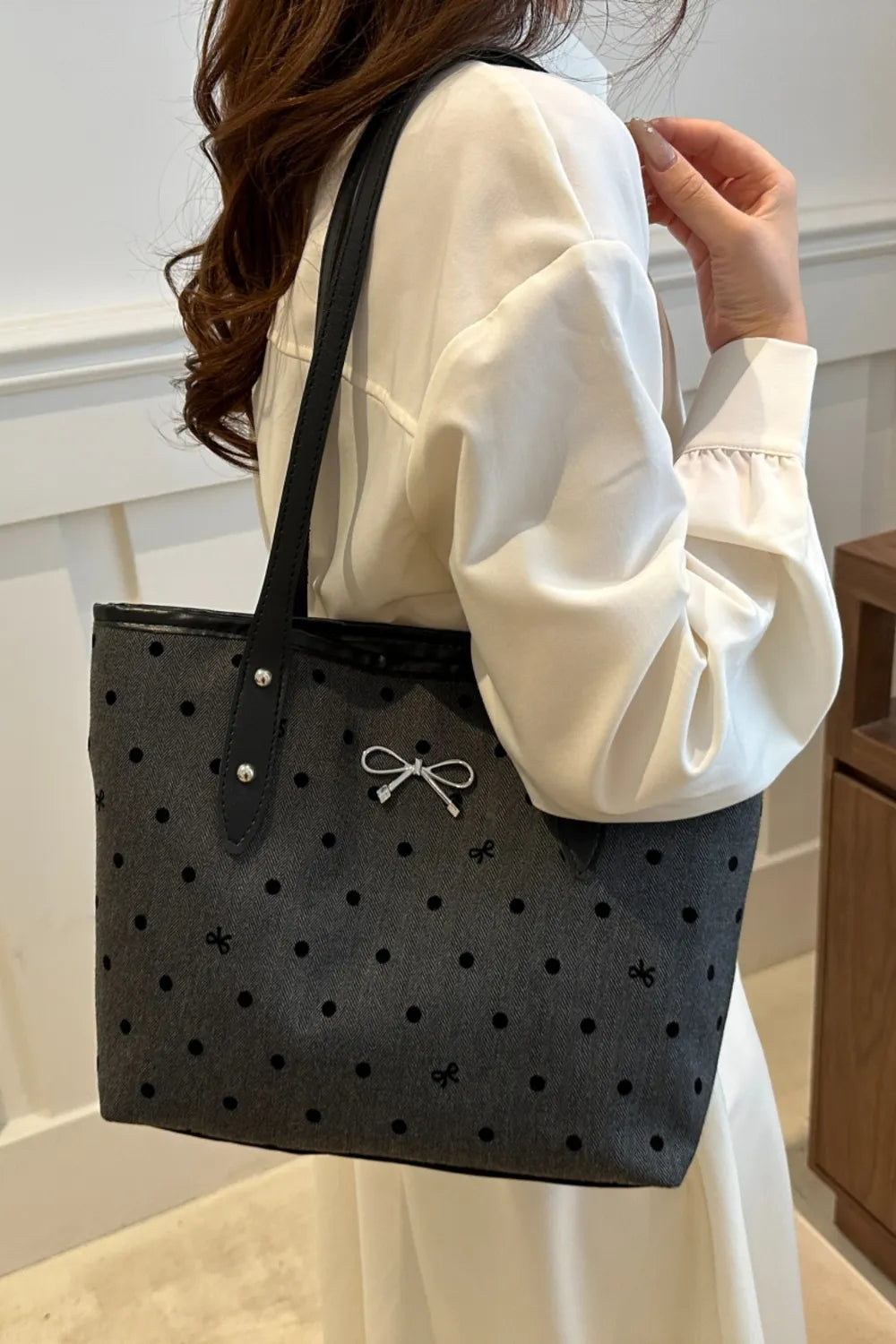 Bow Trim Polyester Tote Bag 