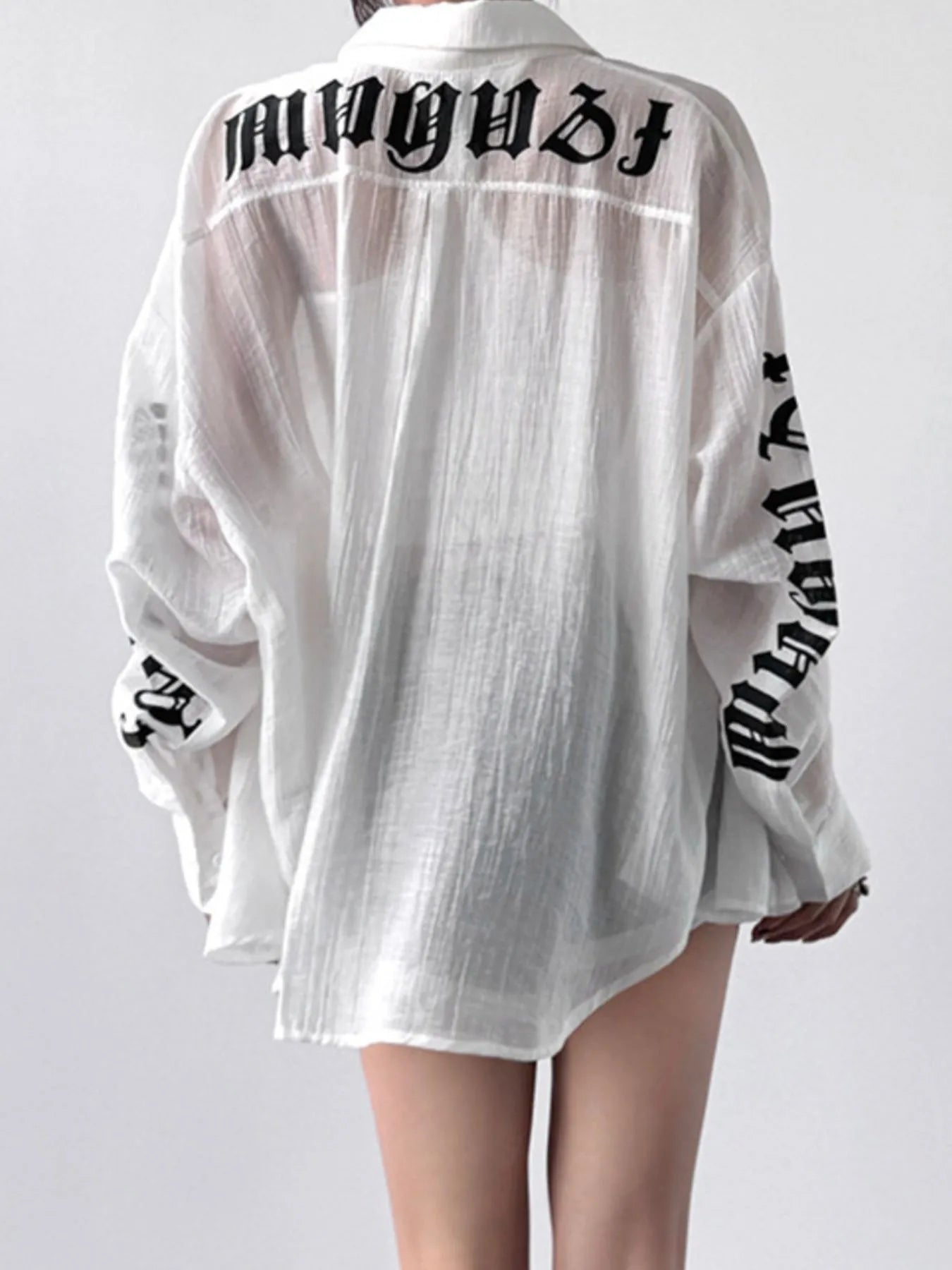 Button-Up Long Sleeve Oversized Shirt 
