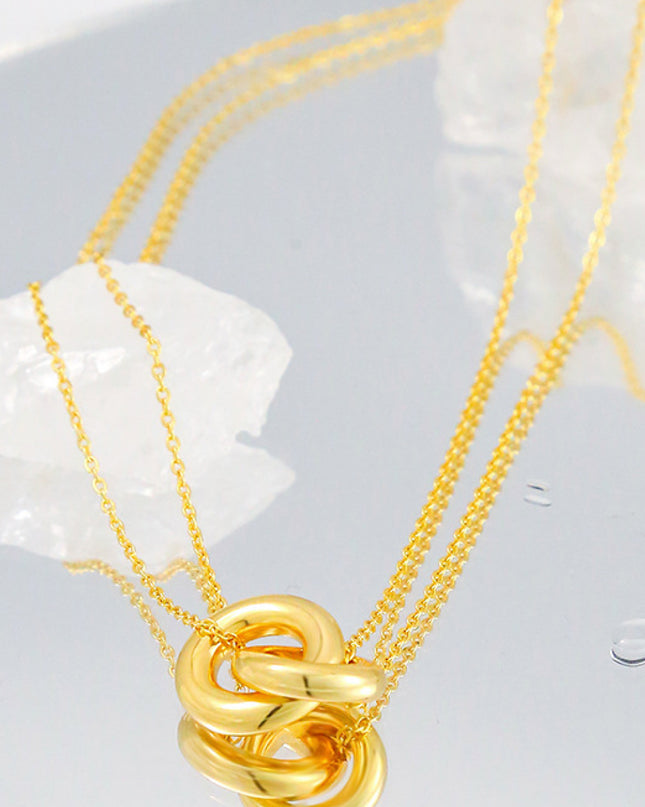 Linked Ring Pendant Chain Necklace