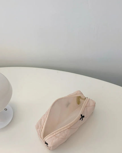 Bow Embroidered Quilted Storage Bag