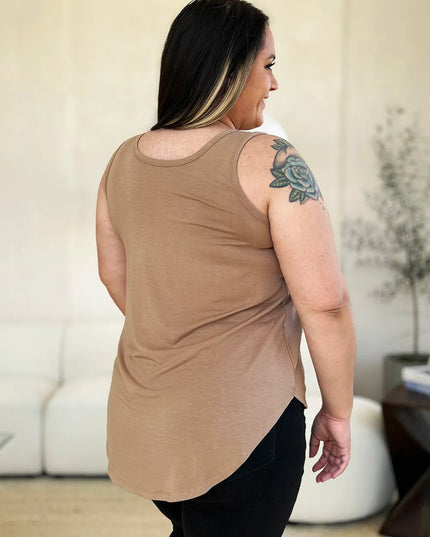 Basic Bae Full Size Round Neck Curved Hem Tank