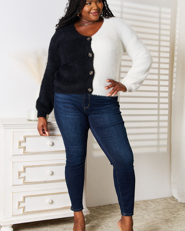 Angel Wings Woven Right Contrast Button-Front V-Neck Cardigan