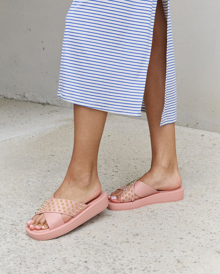Forever Link Studded Cross Strap Sandals in Blush