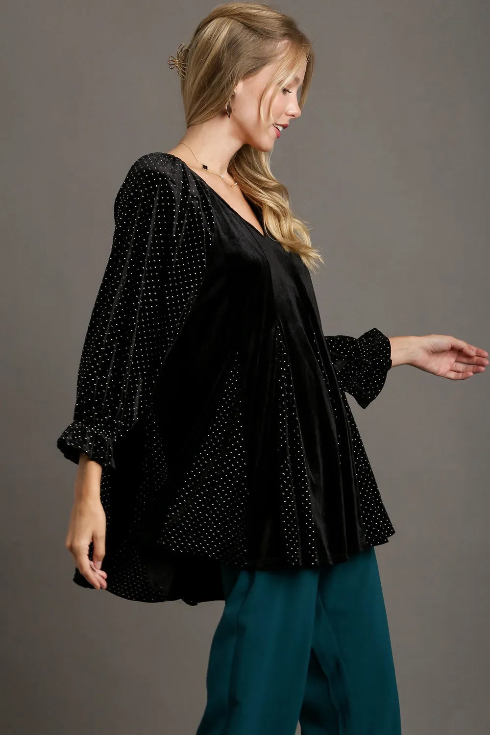 Umgee Godet Hem Polka Dot V-Neck Blouse 