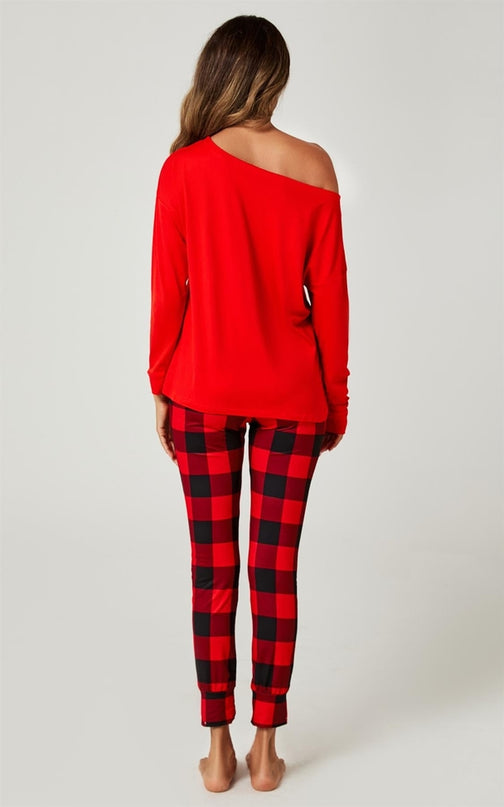 Let It Snow* Christmas Long Sleeve Sweatshirt Top & Trousers Co Ord in Red
