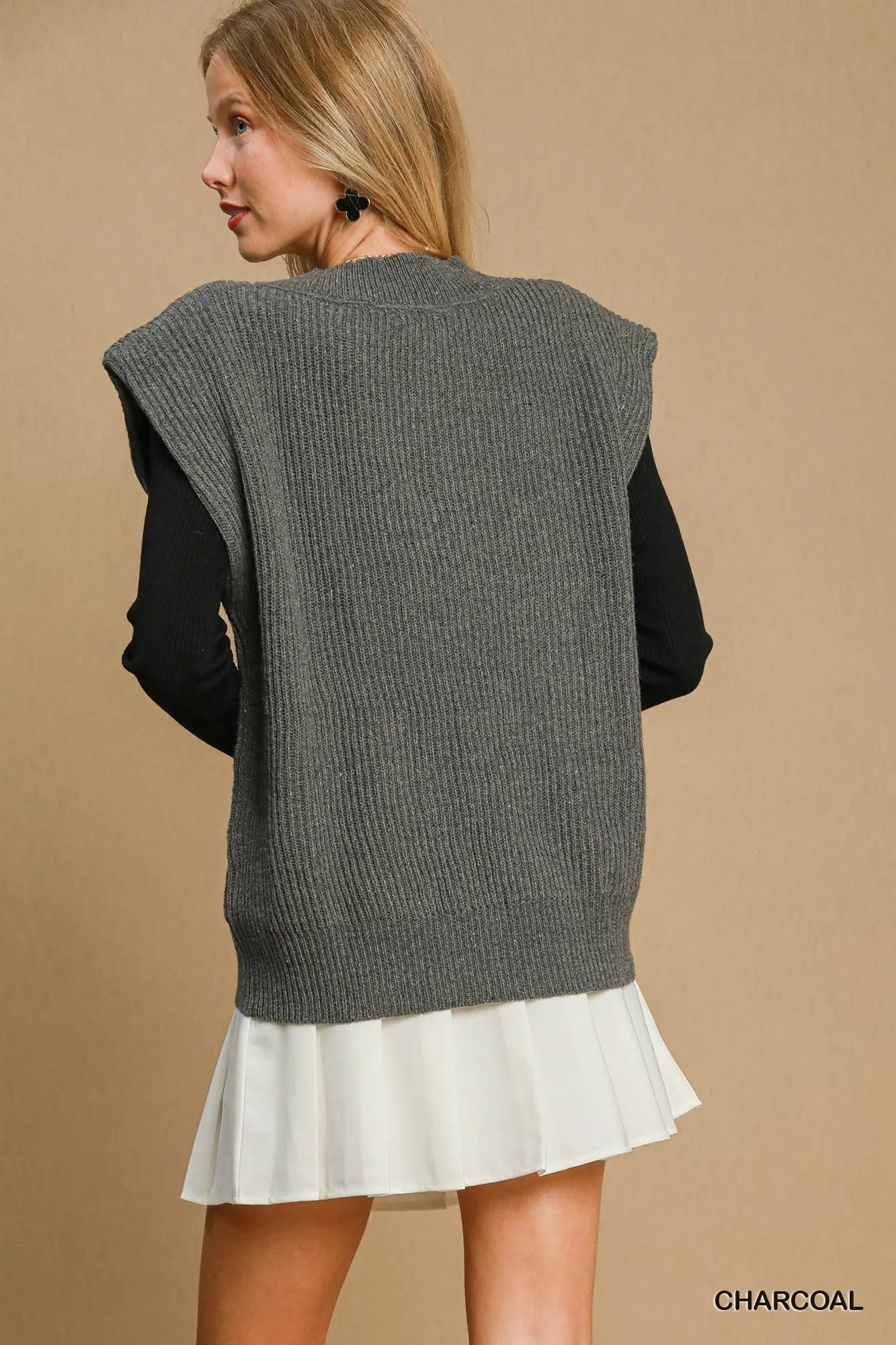 Umgee Oversized V Neck Ribbed Sweater Vest