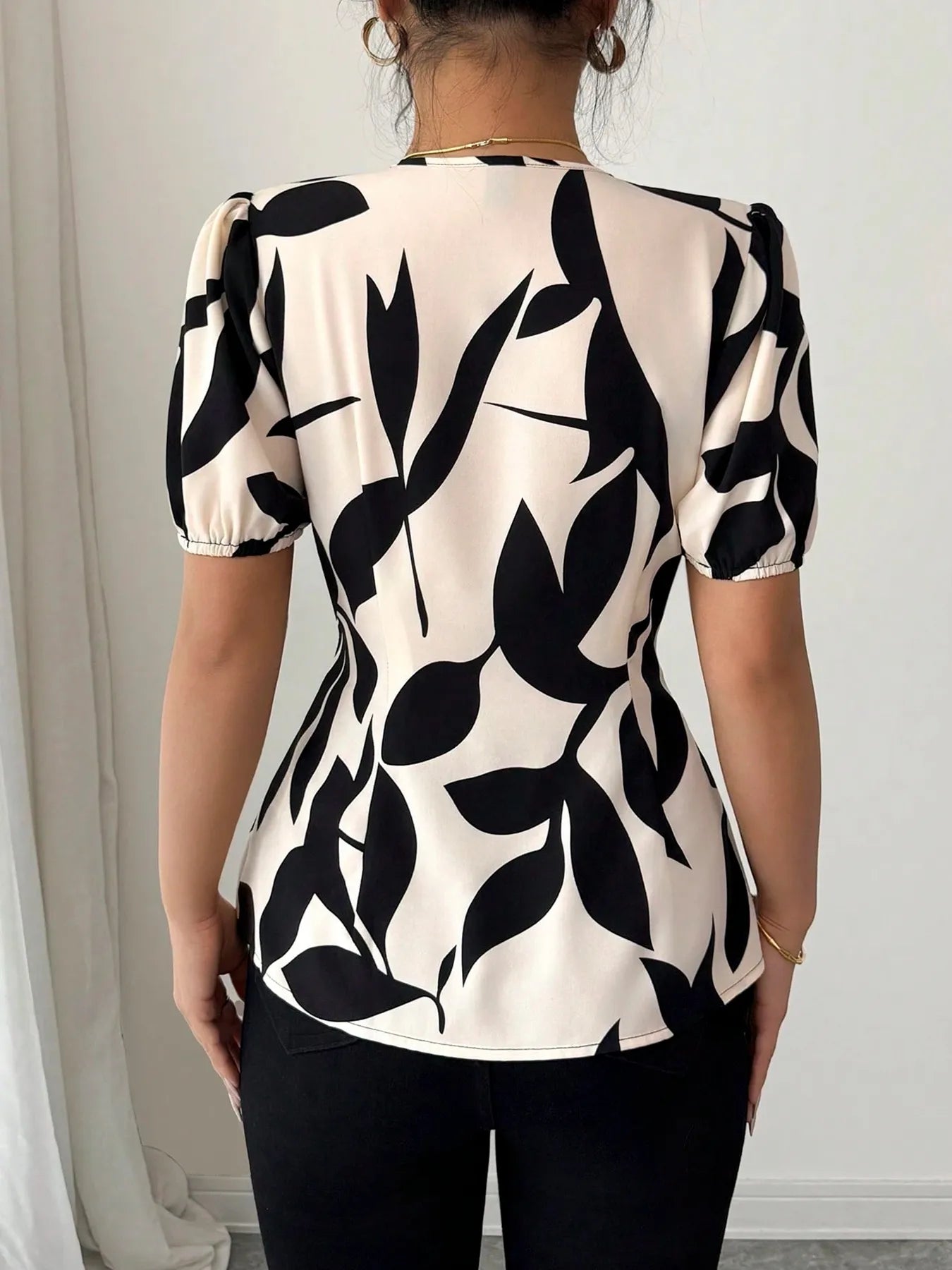 Puff Sleeve Printed Peplum Blouse