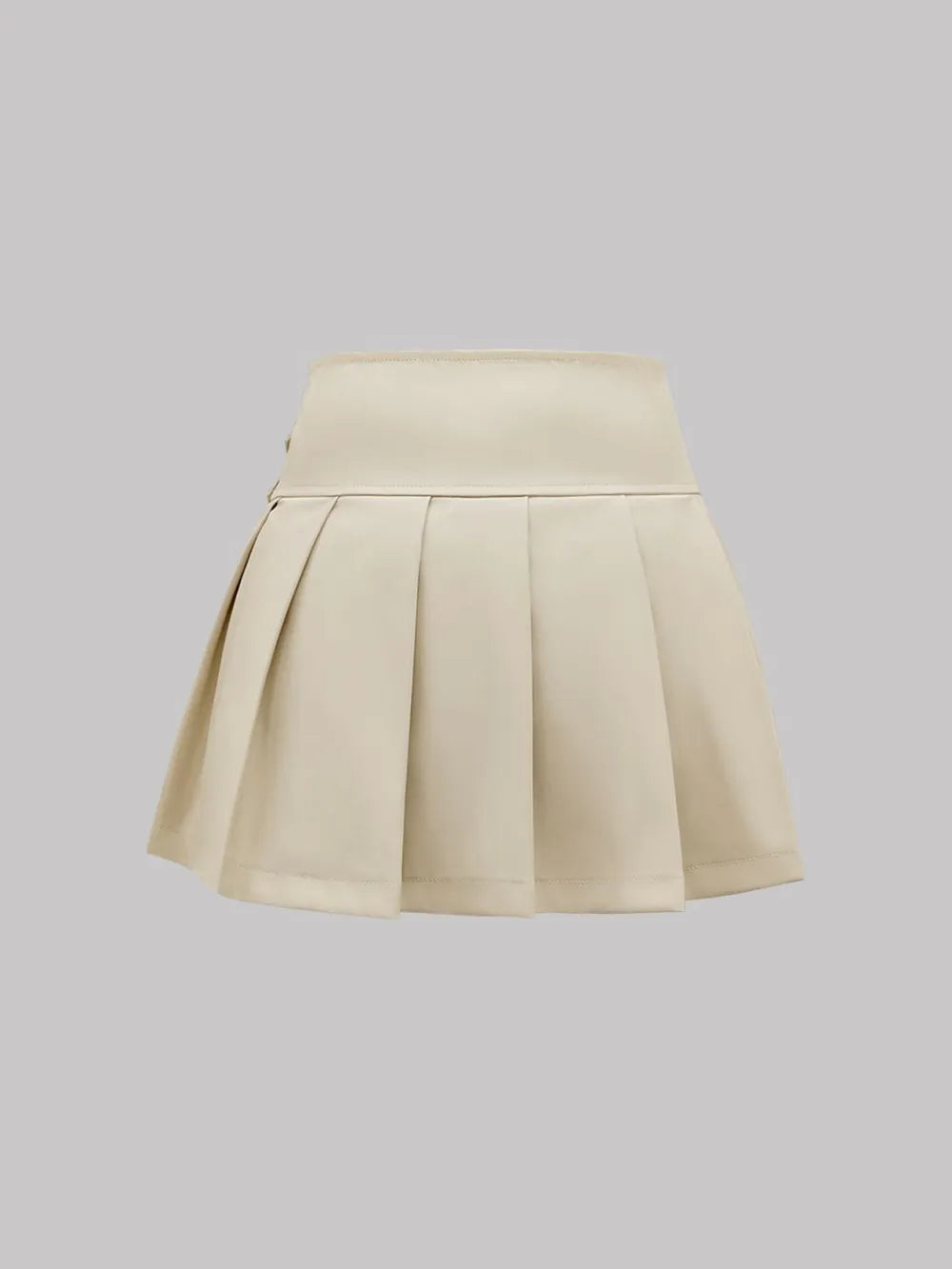 Buckle Decor Pleated Mini Skirt