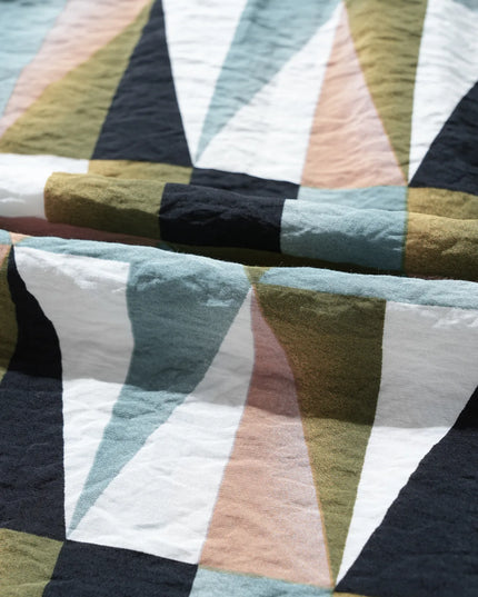 Geometric Print Buttoned Balloon Sleeve Loose Fit Shirt