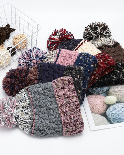 Contrast Thermal Hat with Pompom