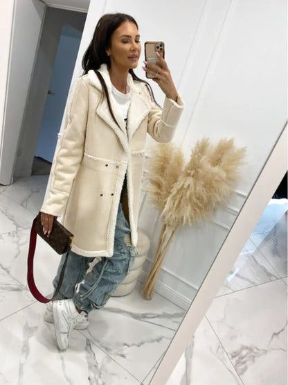 Lapel Collar Exposed Seam Buttoned Coat Cream