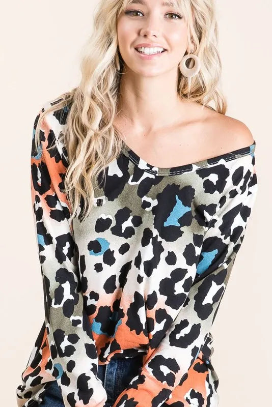 BiBi Gradation Leopard Print Soft Knit Deep U Neck Top