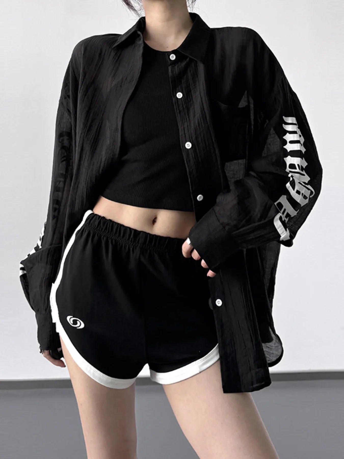 Button-Up Long Sleeve Oversized Shirt 
