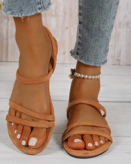 Strappy Flat Sandals 