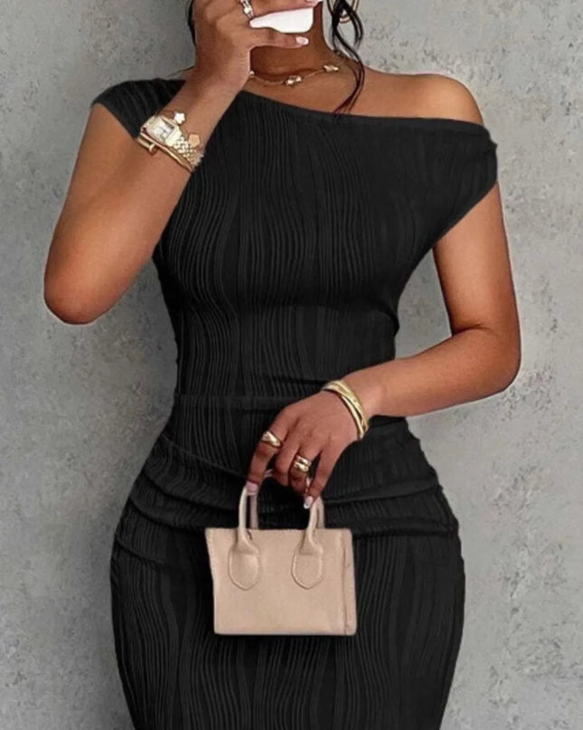 Textured Single Shoulder Bodycon Maxi Dress 