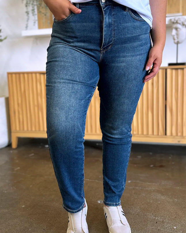 Judy Blue Full Size Tummy Control High Waist Slim Jeans