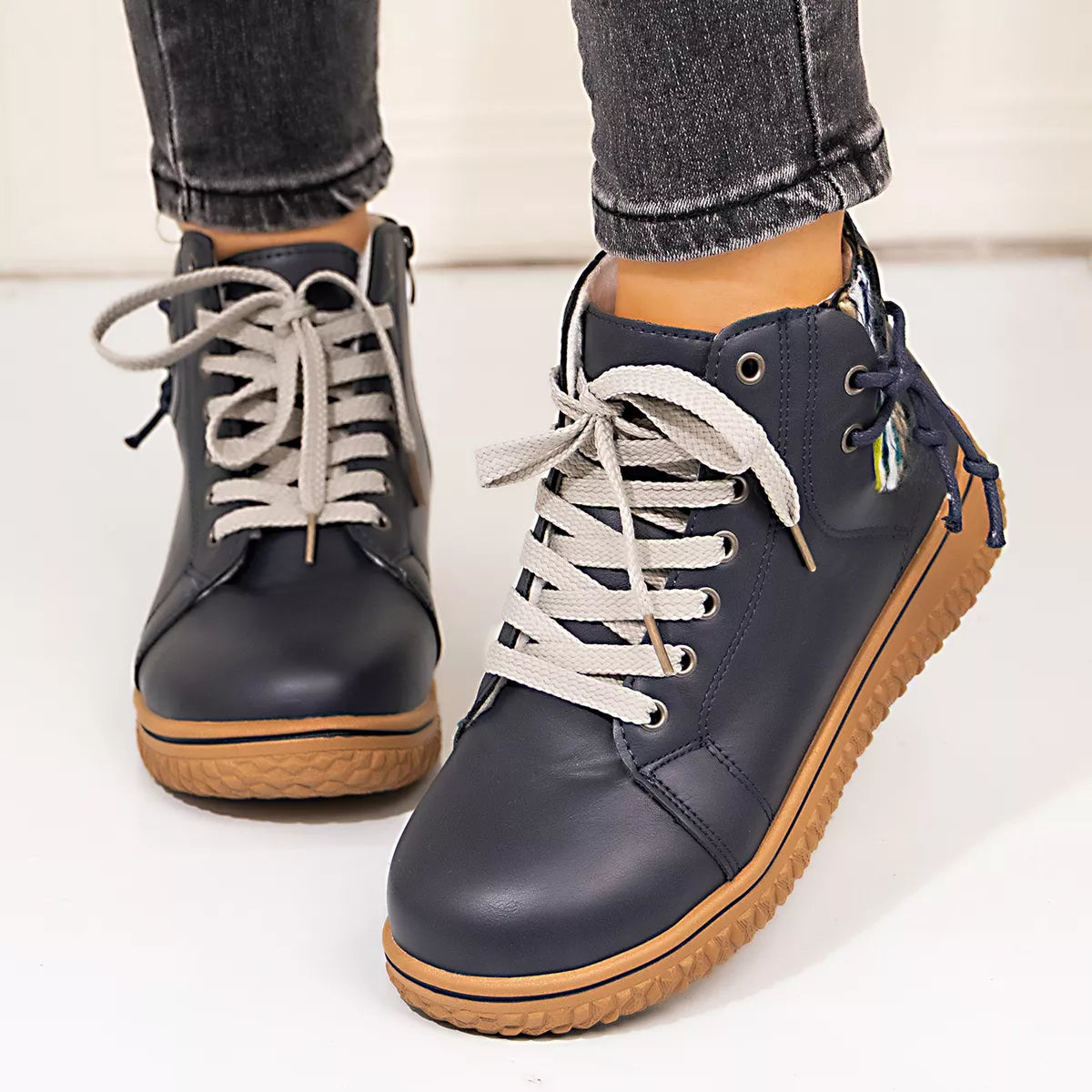 Round Toe Platform Boots