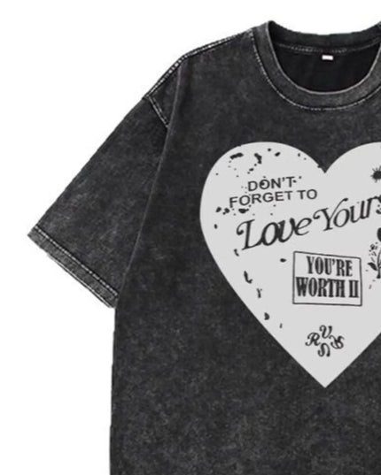 Heart Round Neck Short Sleeve T-Shirt 