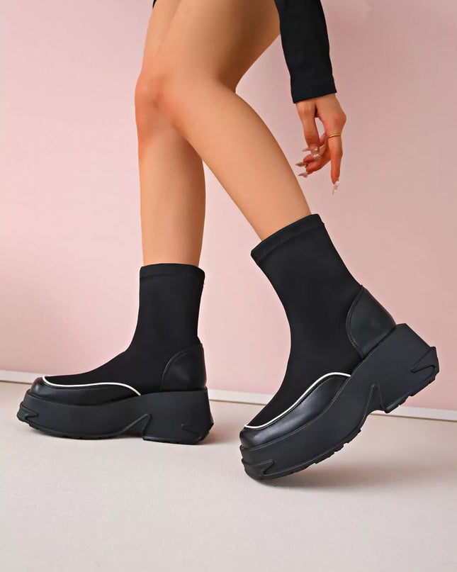 Round Toe Platform Boots