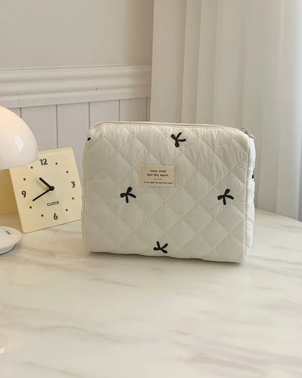 Bow Embroidered Quilted Storage Bag Beige One Size