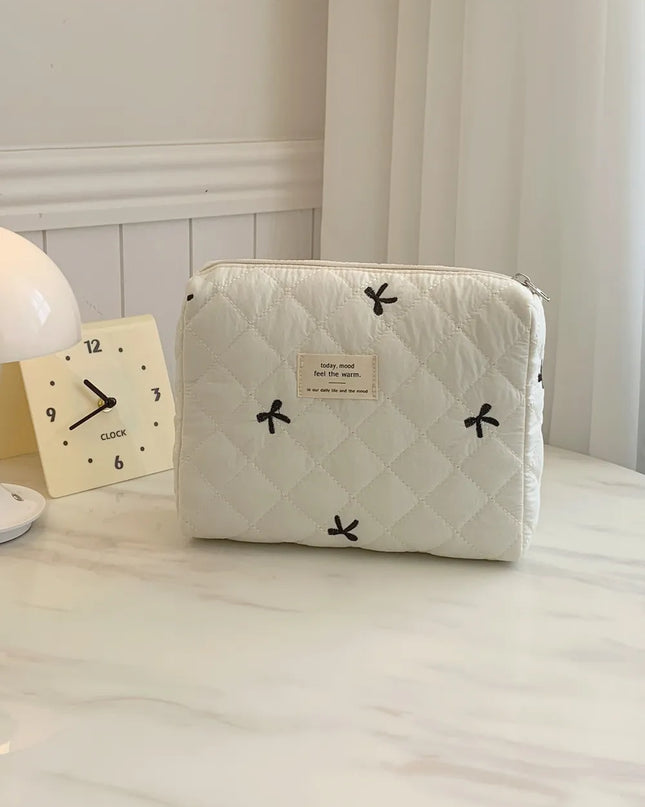 Bow Embroidered Quilted Storage Bag Beige One Size