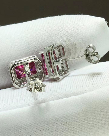 Shiny and Elegant 2 Carat Moissanite Stud Earrings 