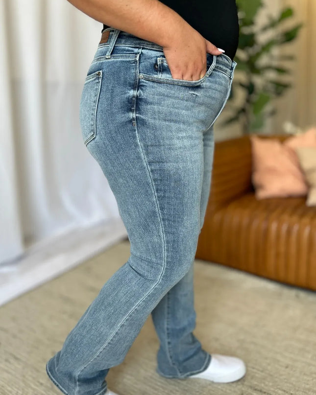 Judy Blue Full Size Medium Rise Bootcut Jeans