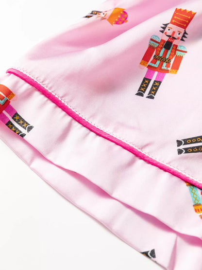 Nutcracker Print Contrast Trim Top and Shorts Pajama Set