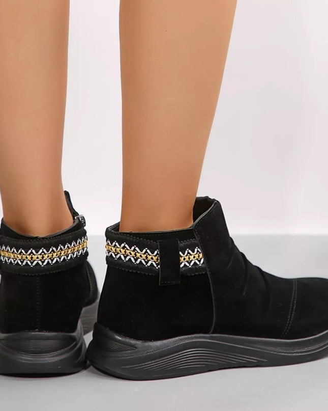 Round Toe Platform Boots