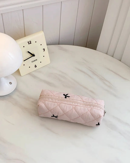 Bow Embroidered Quilted Storage Bag