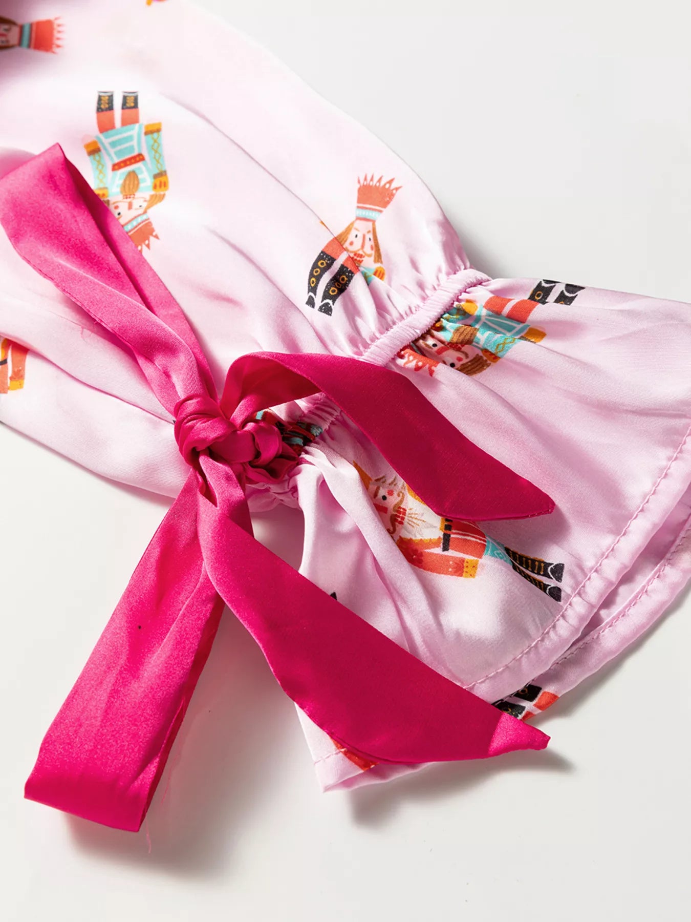 Nutcracker Print Contrast Trim Top and Shorts Pajama Set