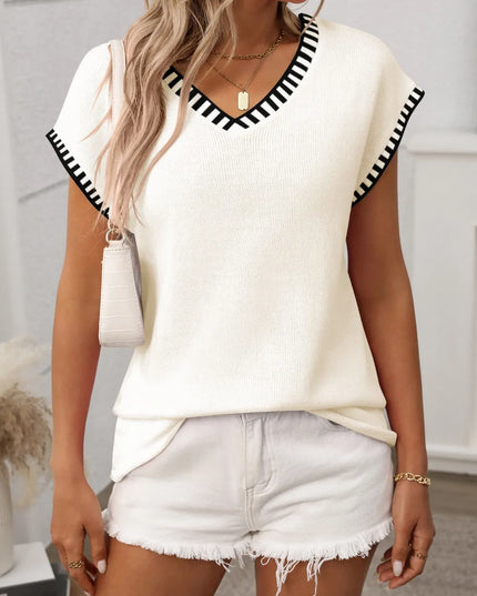 Contrast Trim V-Neck Short Sleeve Knit Top Cream