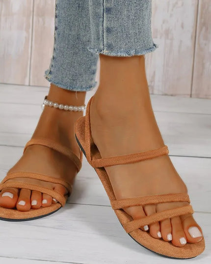 Strappy Flat Sandals 