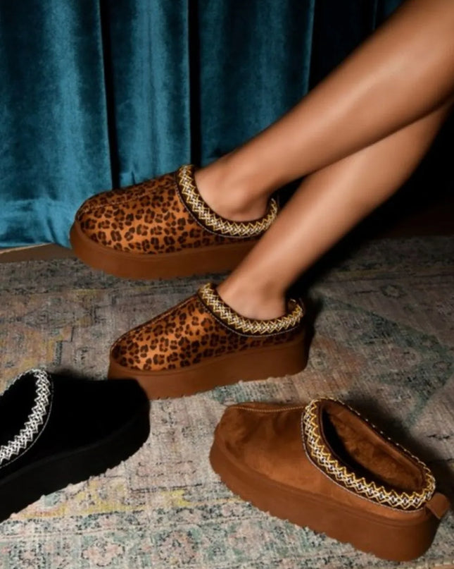 WILD DIVA Embroidered Trim Round Toe Platform Boots