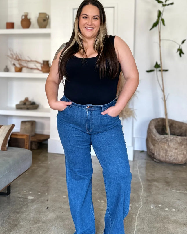 Judy Blue Full Size High Rise Straight Jeans