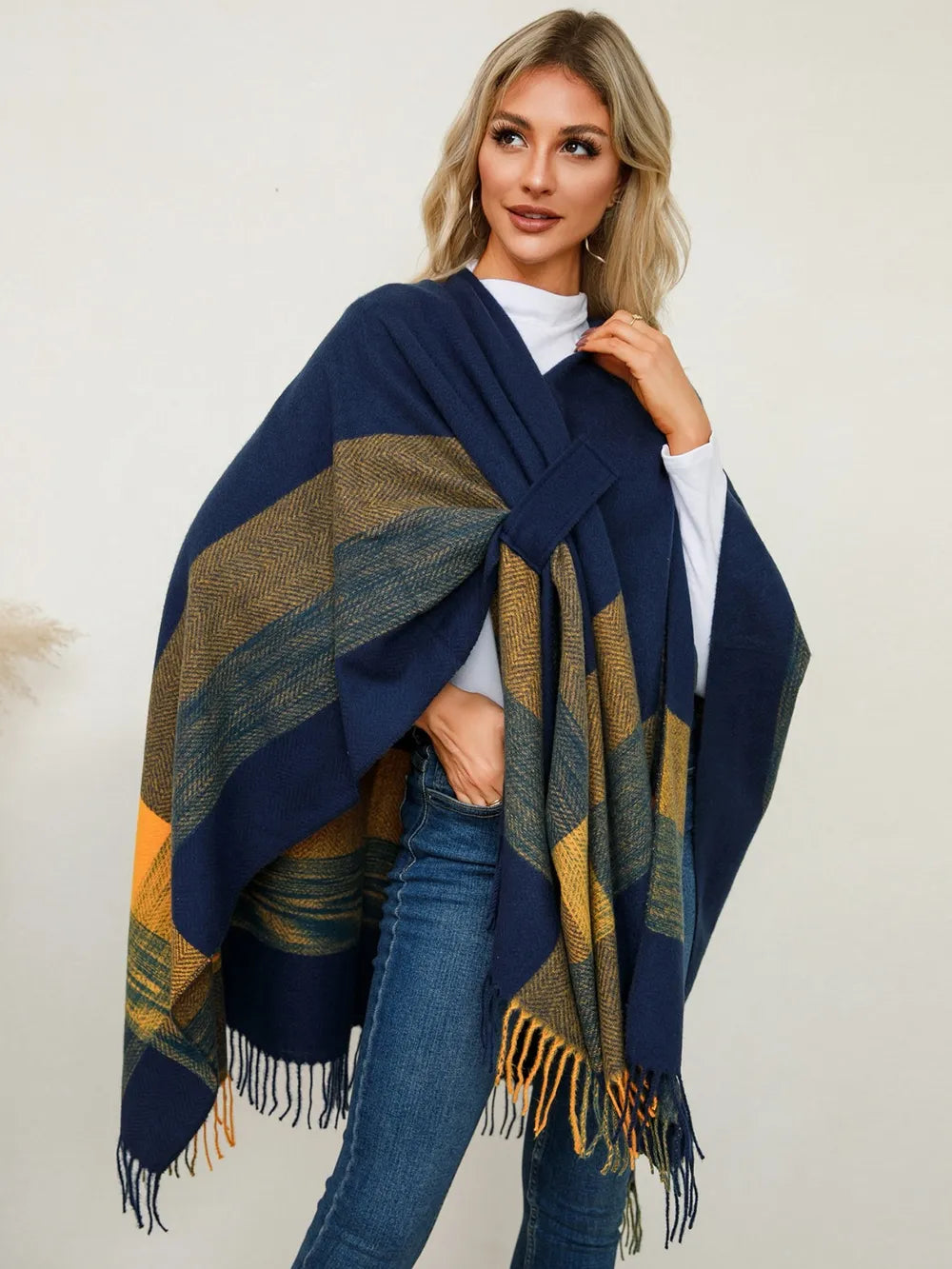 Fringe Contrast Plaid Poncho Navy One Size