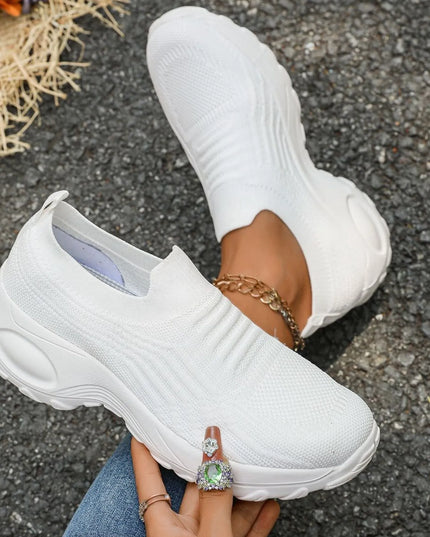 Round Toe Mesh Sneakers 